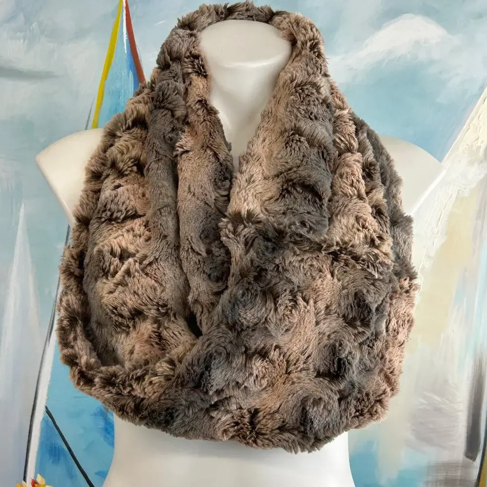 Peace & Pearls Faux fur gray-peach- brown infinity scarf and shoulder wrap NWOT
